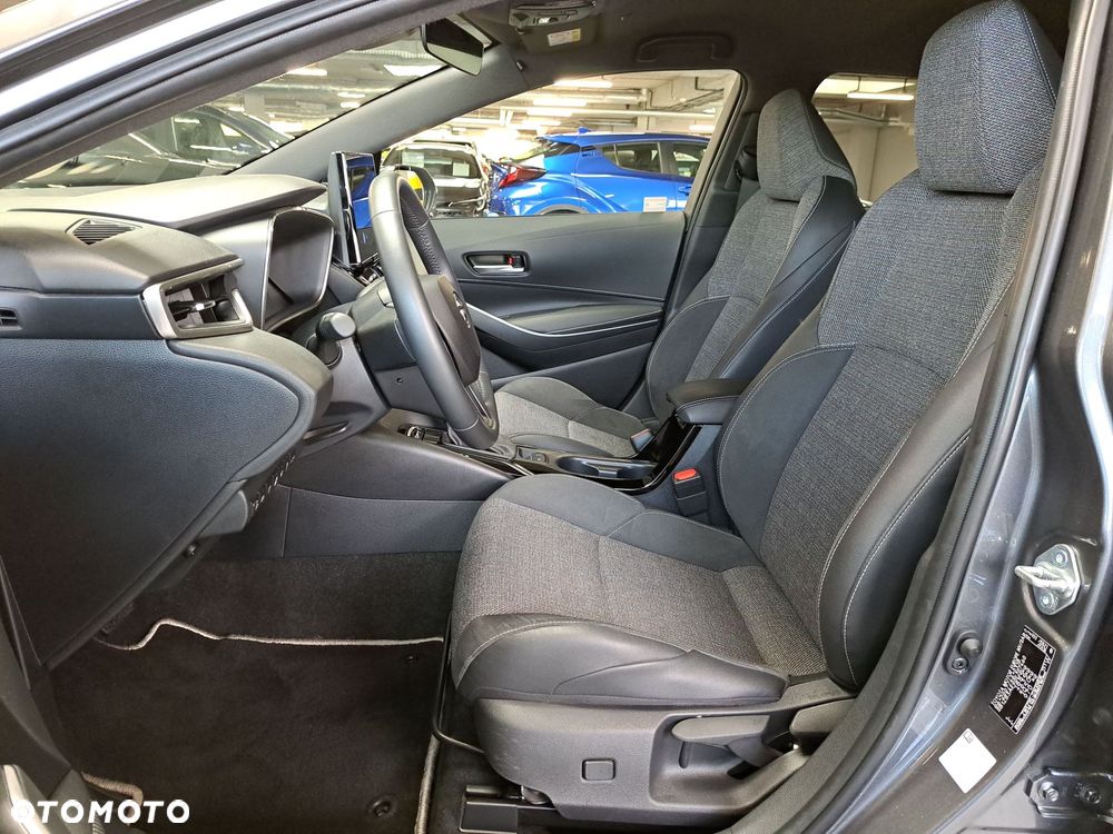 Toyota Corolla 1.8 Hybrid Style - 12