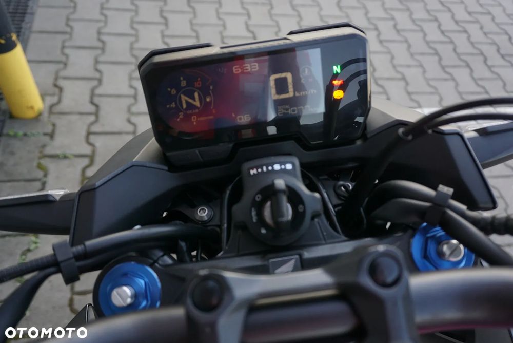 Honda CB - 17