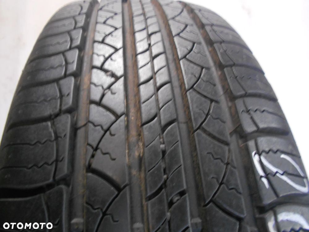 OPONA POJEDYNKA 205/65R15 MICHELIN LATITUDE TOUR DOT 0918 9MM - 2