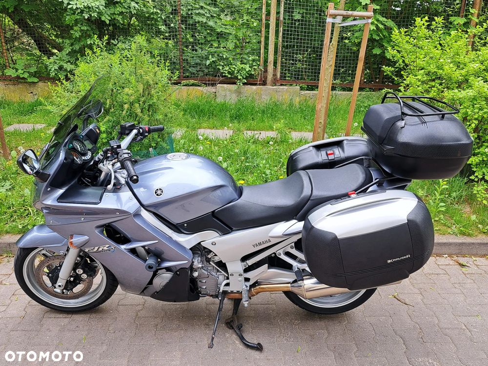 Yamaha FJR - 9