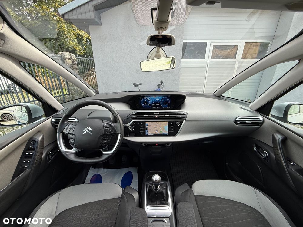 Citroën C4 Picasso 1.6 e-HDi Exclusive - 24