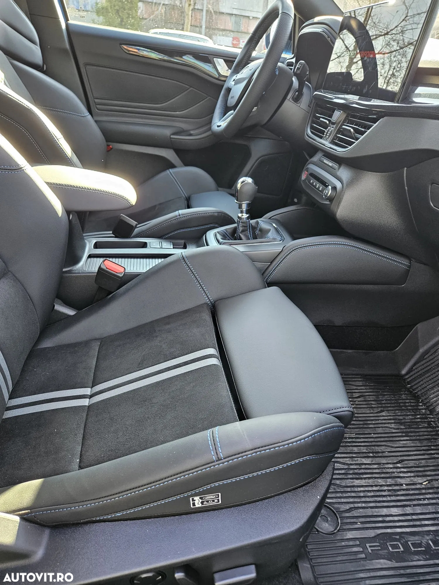 Ford Focus 2.3 Ecoboost ST X - 15