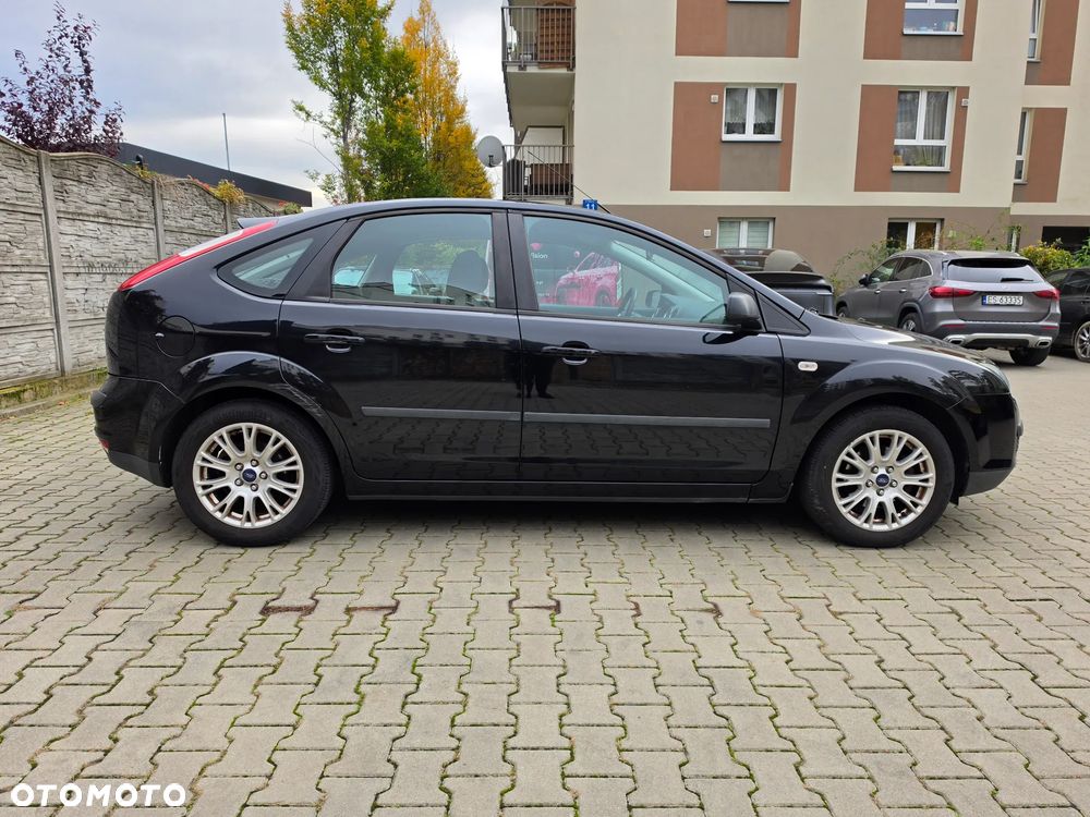 Ford Focus 1.6 16V Fun X - 4
