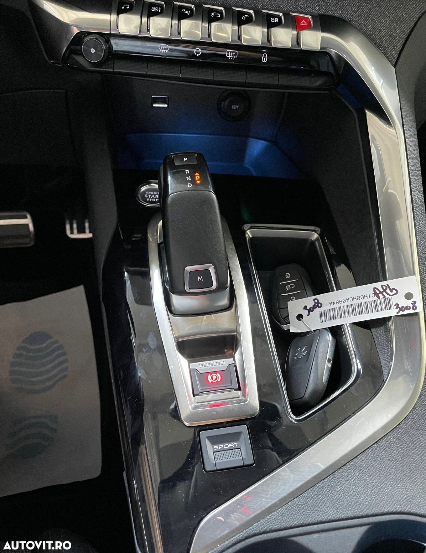 Peugeot 3008 1.2 PureTech S&S EAT8 Allure - 15