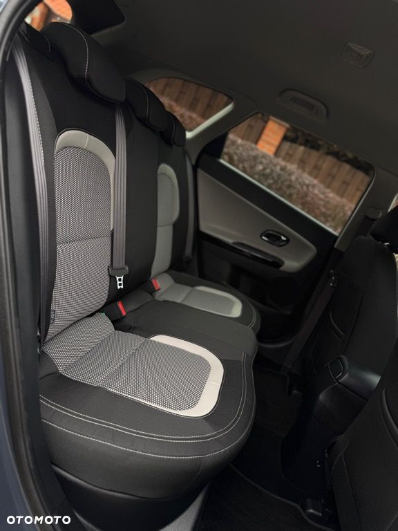 Kia Ceed 1.6 GDI ISG Dream-Team Edition - 31