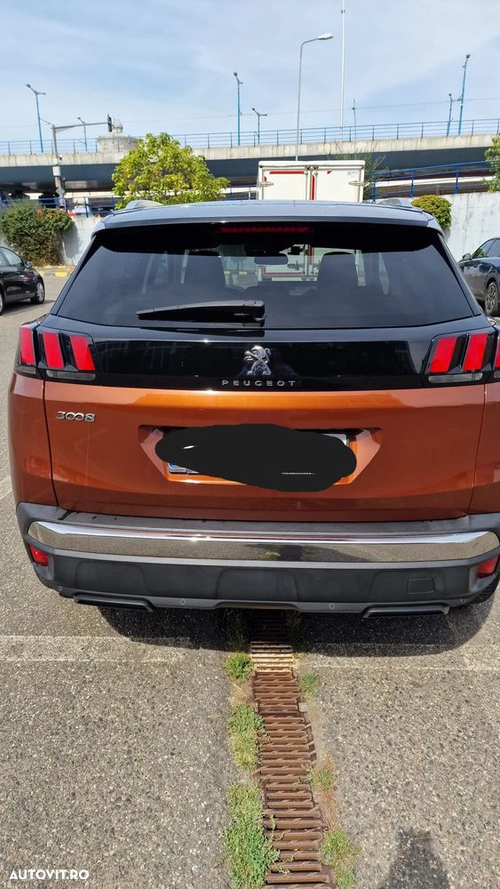 Peugeot 3008 1.2 PureTech Turbo S&S EAT6 Allure - 3