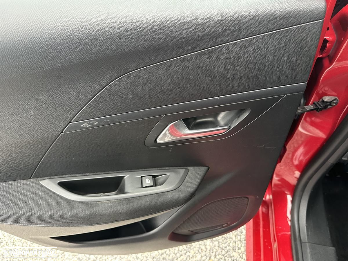 Peugeot e-208 Active - 35