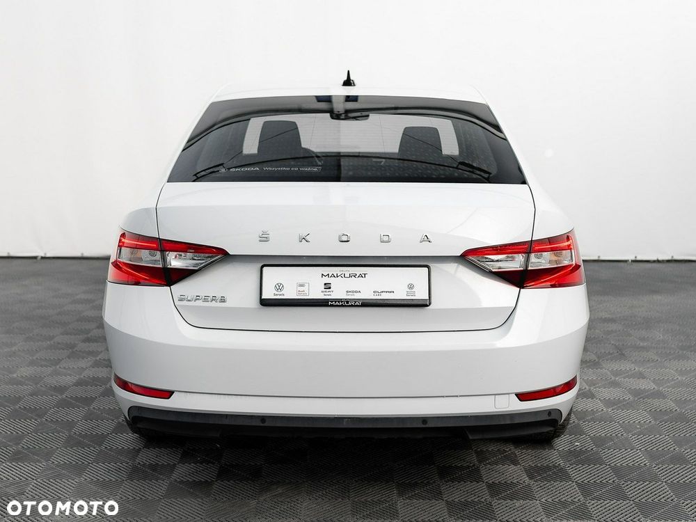 Skoda Superb 2.0 TDI SCR Ambition DSG - 10