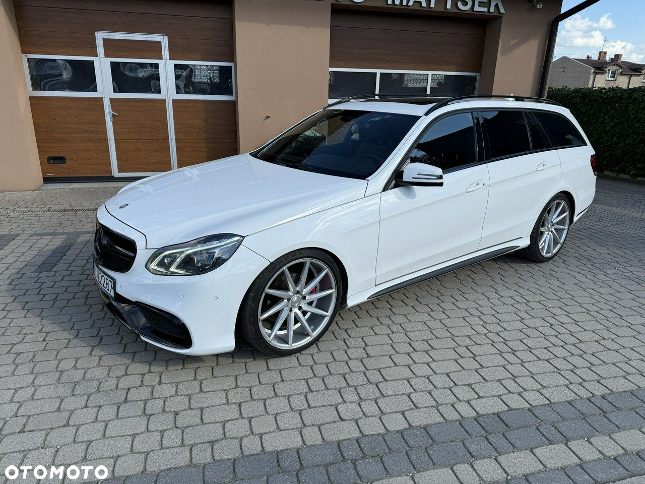 Mercedes-Benz Klasa E 220 T CDI 7G-TRONIC Avantgarde - 12