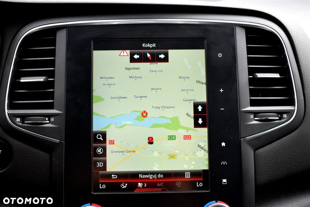 Renault Megane ENERGY TCe 130 EDC BOSE EDITION - 29