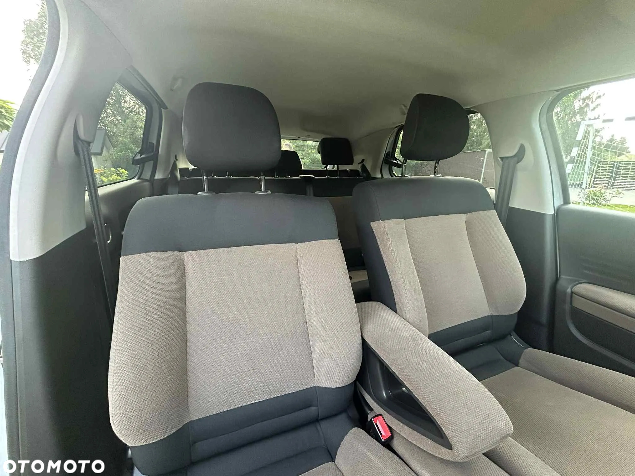 Citroën C4 Cactus 1.2 PureTech Feel S&S ETG - 8