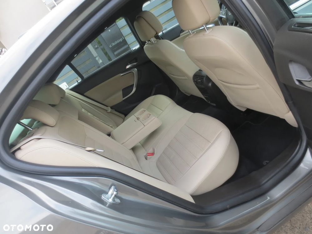 Opel Insignia 2.0 CDTI Exclusive S&S - 14