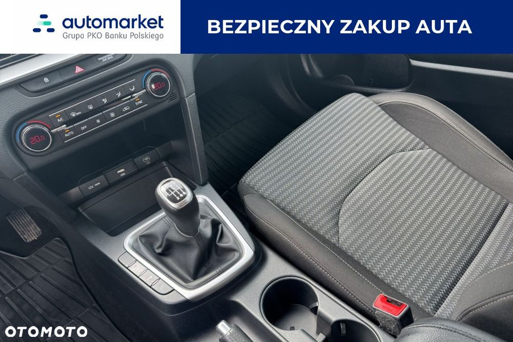 Kia Ceed 1.5 T-GDI M - 12
