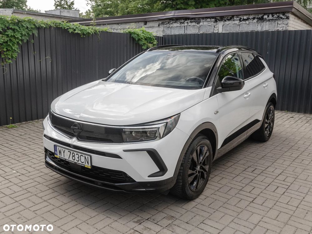Opel Grandland 1.2 T GS Line S&S - 1