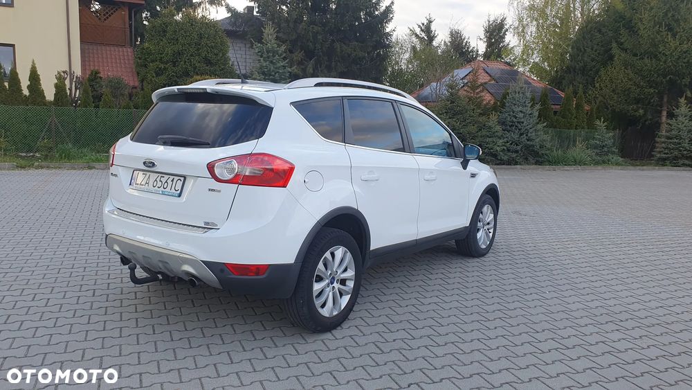 Ford Kuga 2.0 TDCi 2x4 Titanium - 6