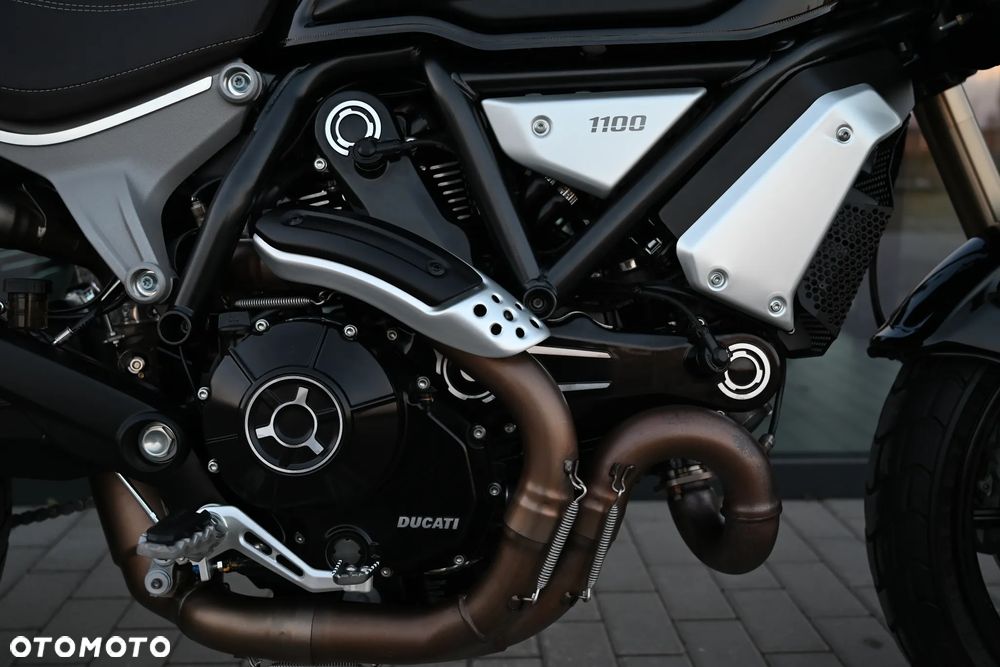 Ducati Scrambler - 10