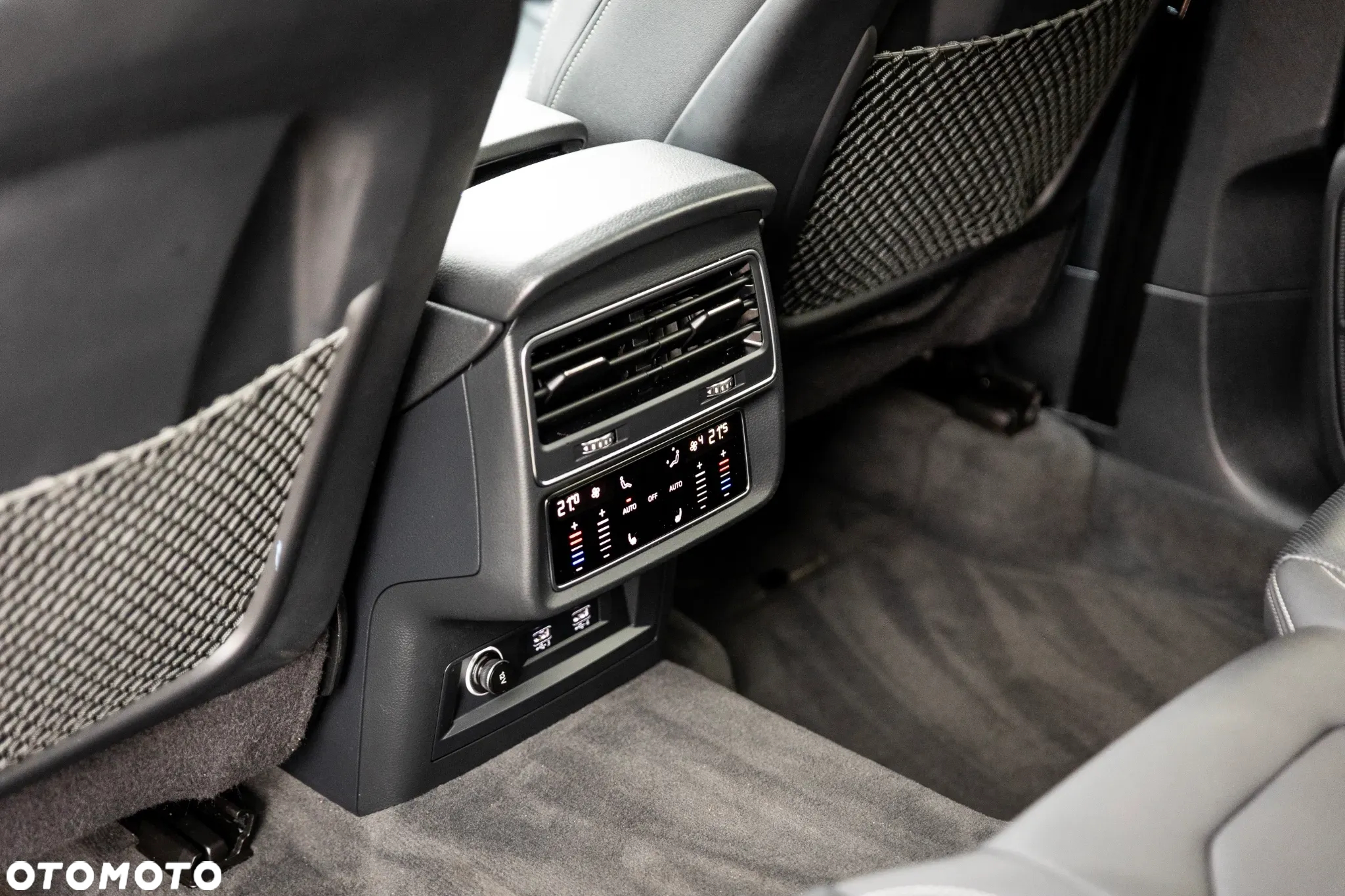 Audi Q8 55 TFSI quattro tiptronic - 21