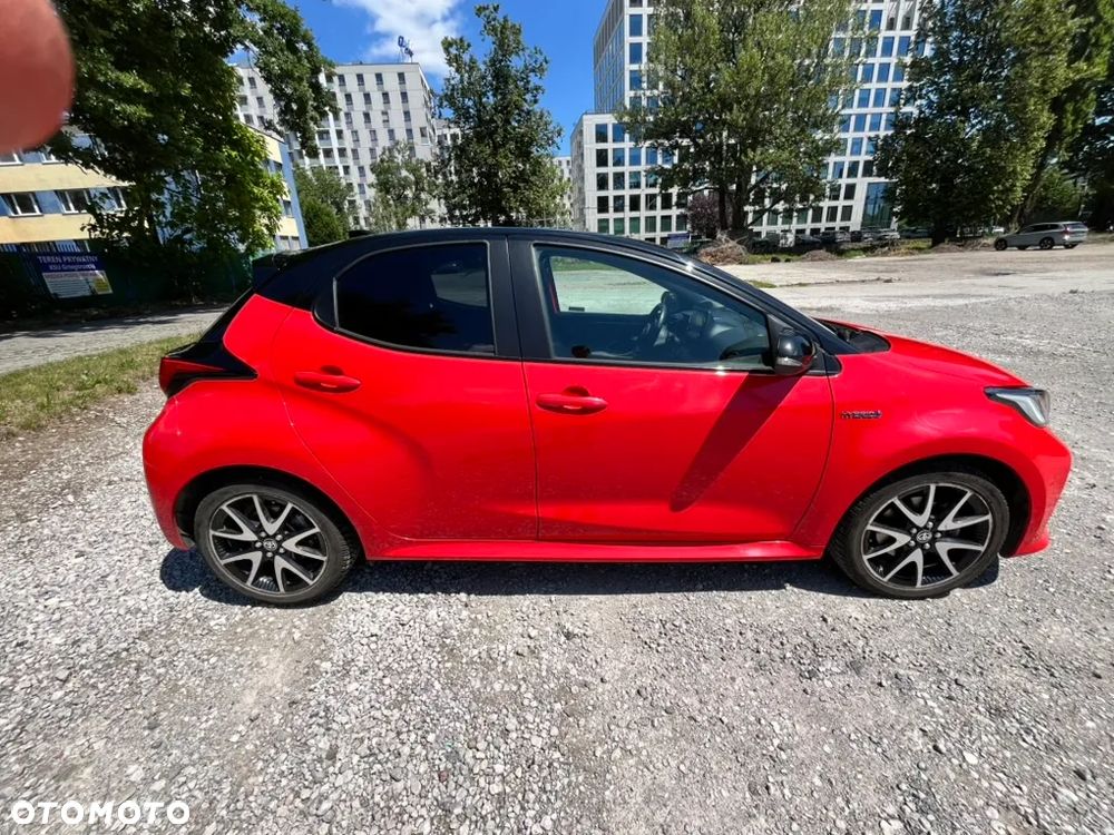 Toyota Yaris - 4