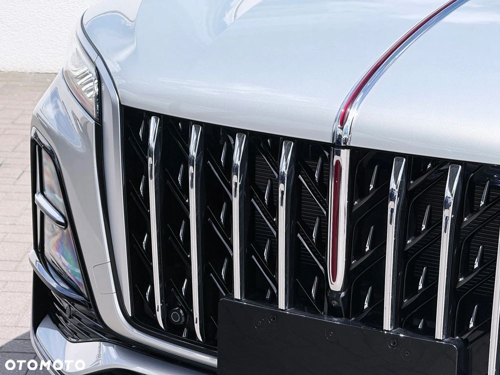 Hongqi HS5 2.0T Executive AWD - 9