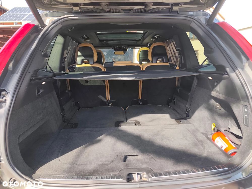 Volvo XC 90 D5 AWD Geartronic Inscription - 10