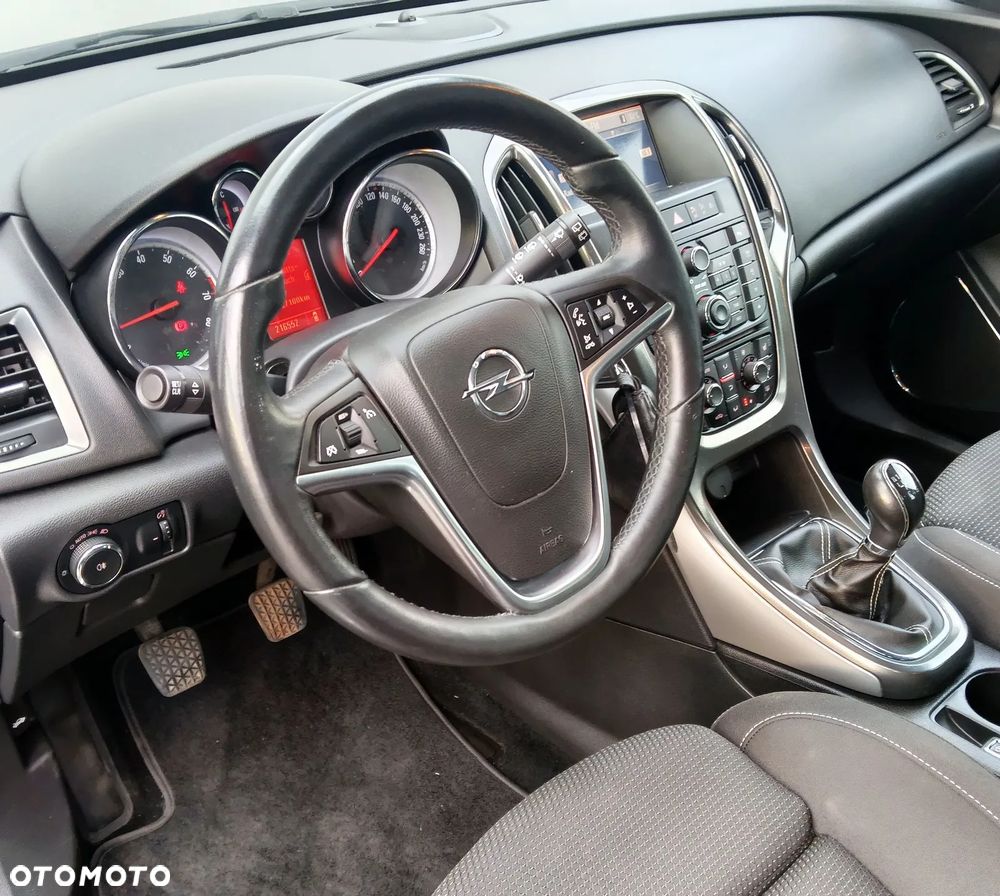 Opel Astra 1.4 Turbo Exklusiv - 15