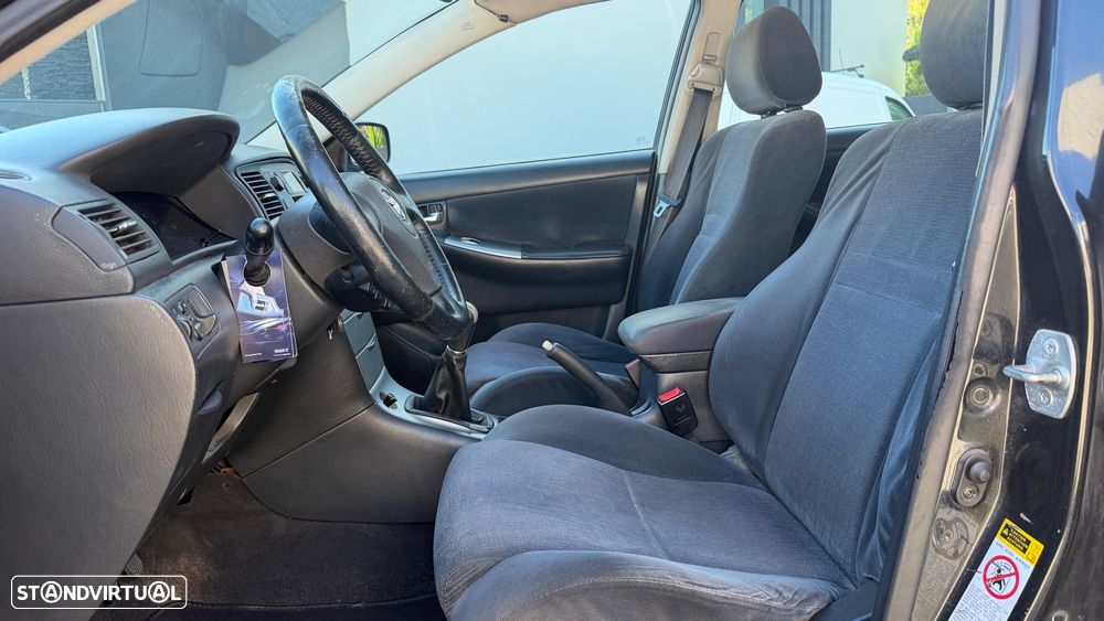 Toyota Corolla SW 1.4 VVT-i AC - 12