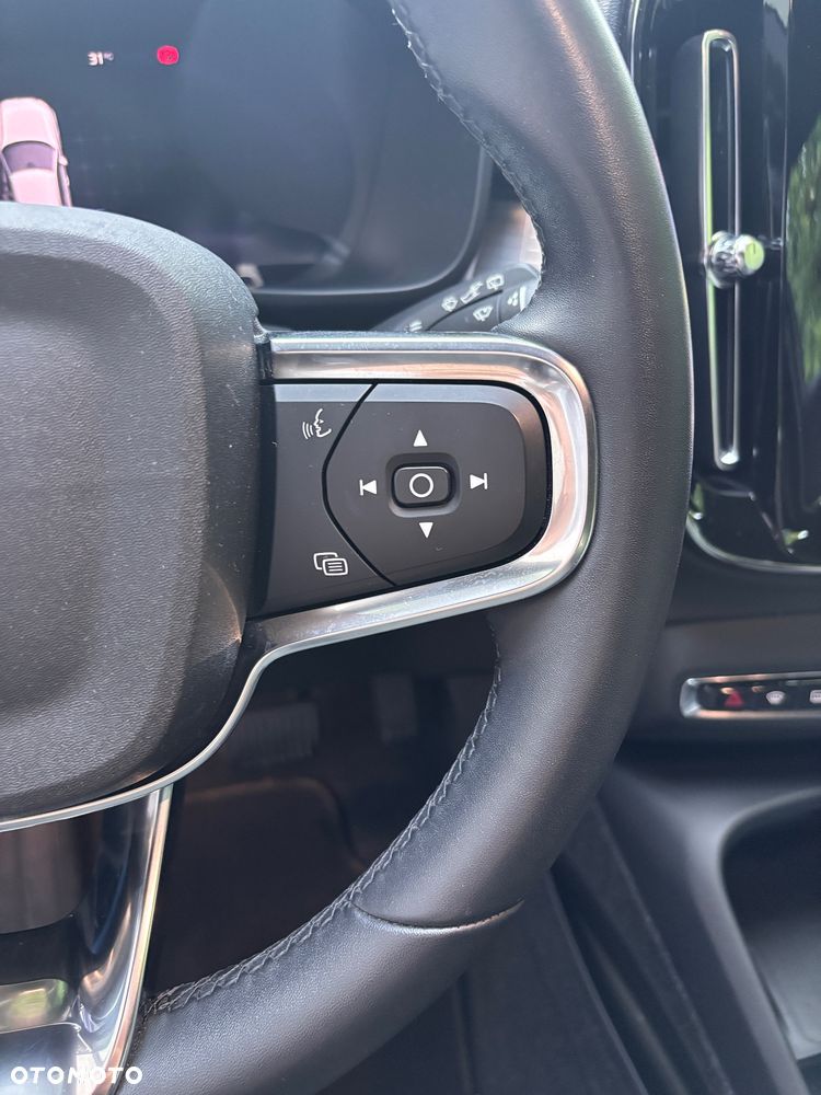 Volvo XC 40 B3 Core - 16
