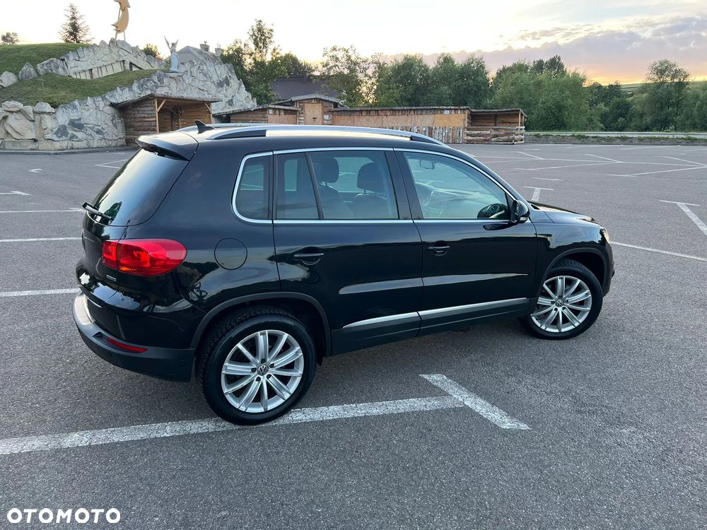 Volkswagen Tiguan 2.0 TDI DPF 4Motion BlueMotion Technology DSG Exclusive - 6
