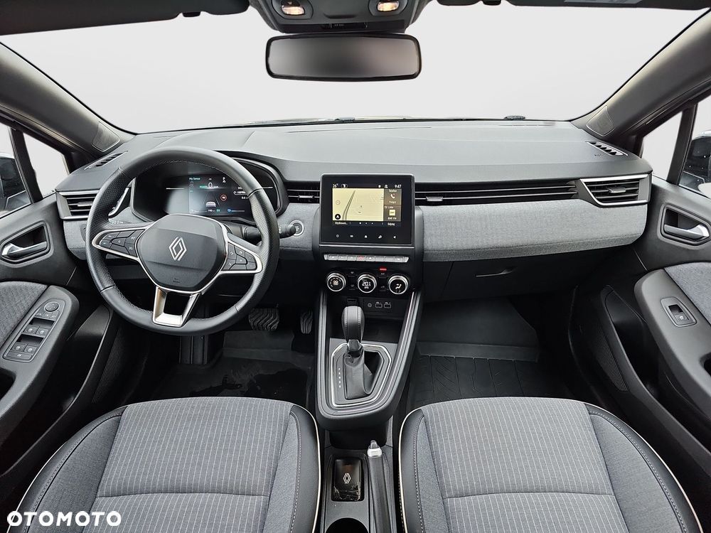 Renault Clio - 23