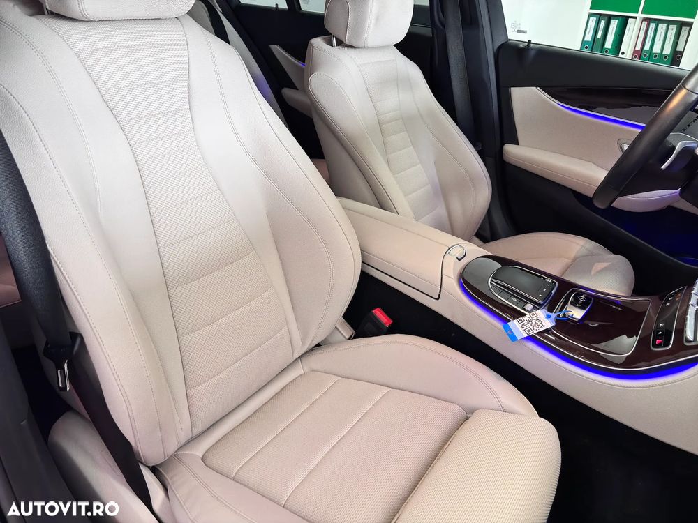 Mercedes-Benz E 300 de 4Matic 9G-TRONIC Avantgarde - 17