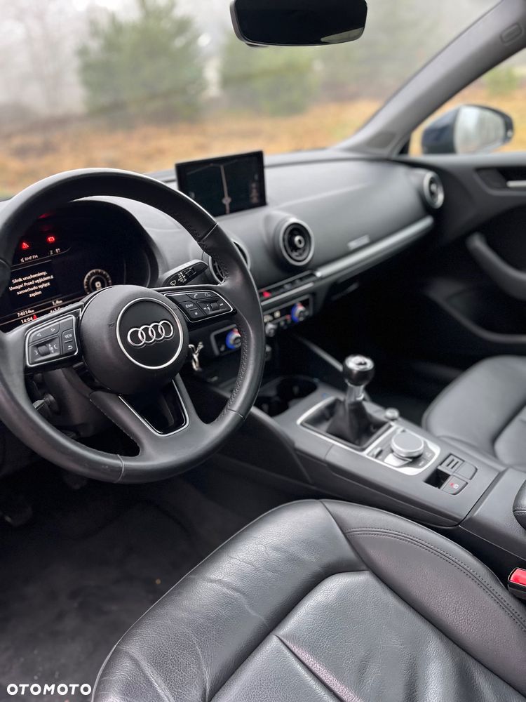 Audi A3 Sportback 35 TFSI S line - 17