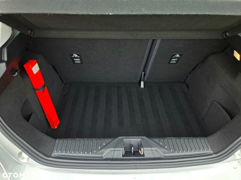 Ford Fiesta 1.0 EcoBoost Titanium - 18