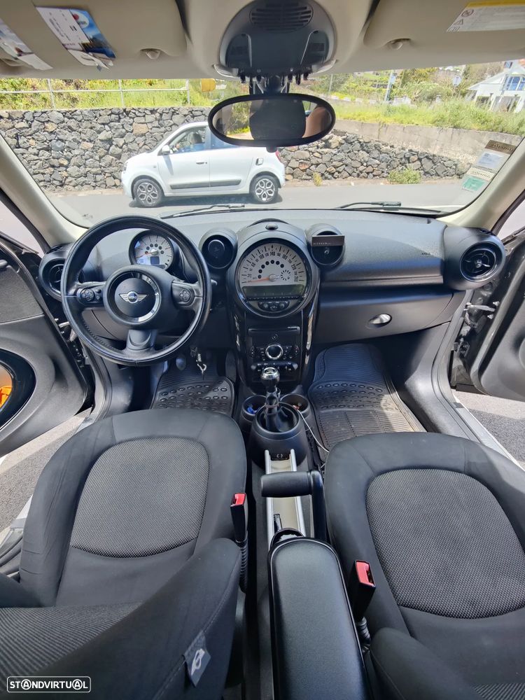 MINI Countryman One D - 5