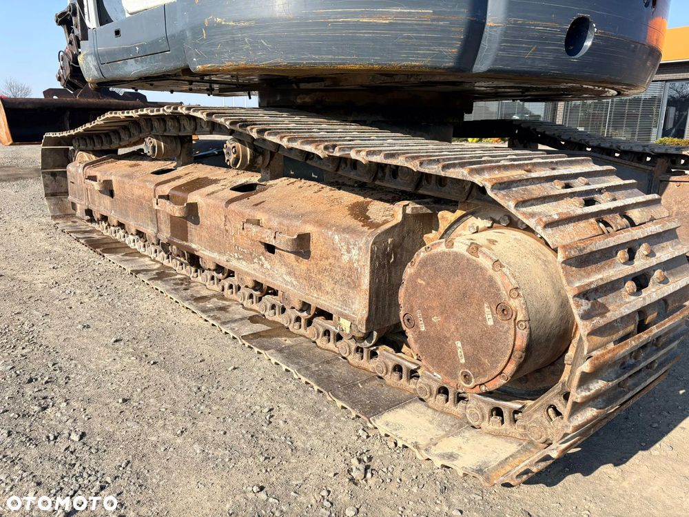 Kobelco NEW HOLLAND KOBELCO E235SR-1ES - 12