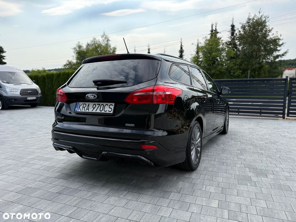 Ford Focus 1.0 EcoBoost ST-Line - 4