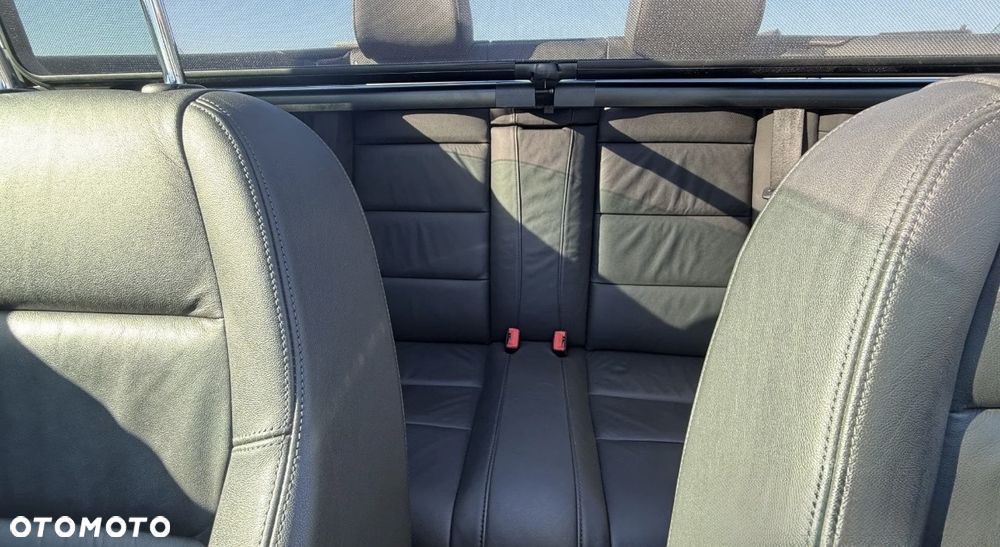 Audi A4 Cabrio 2.0 TFSI multitronic - 25