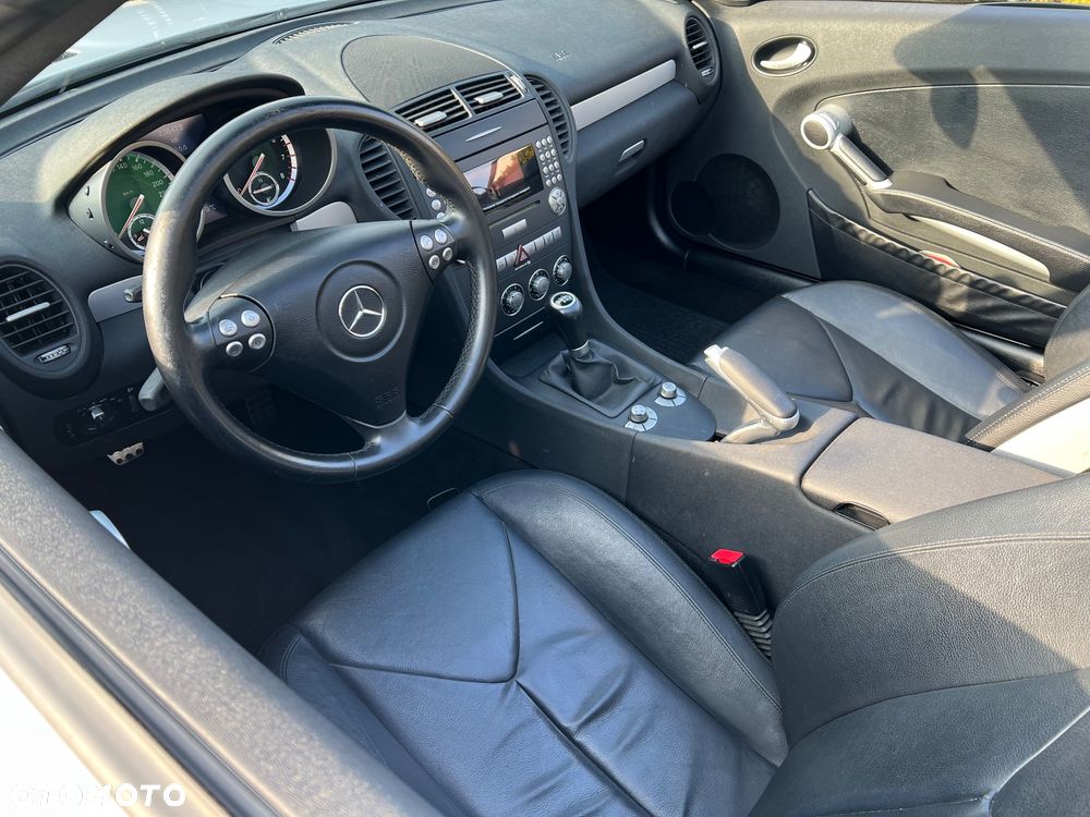 Mercedes-Benz SLK - 18