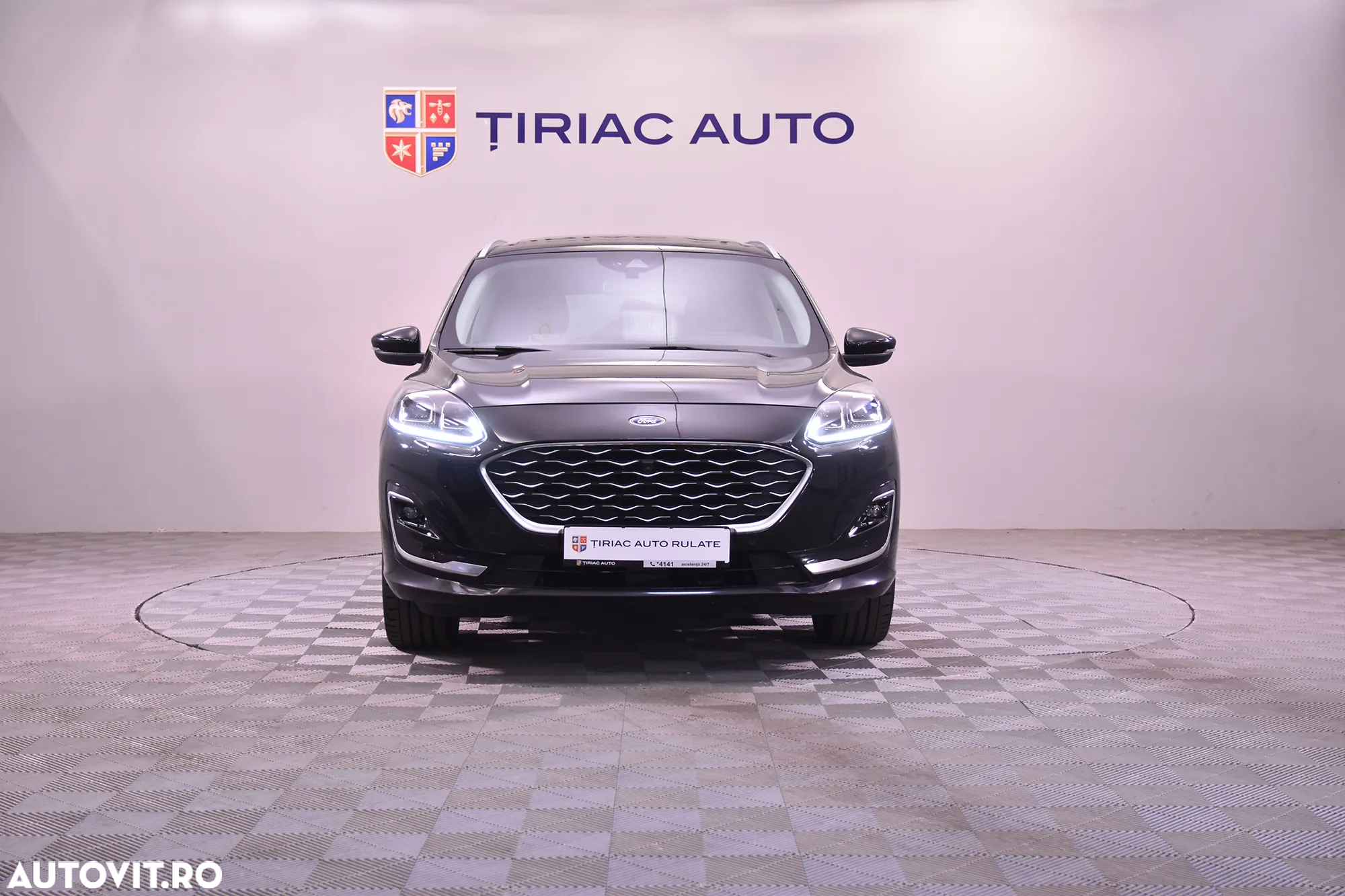 Ford Kuga 2.5 Duratec FHEV FWD Titanium - 8