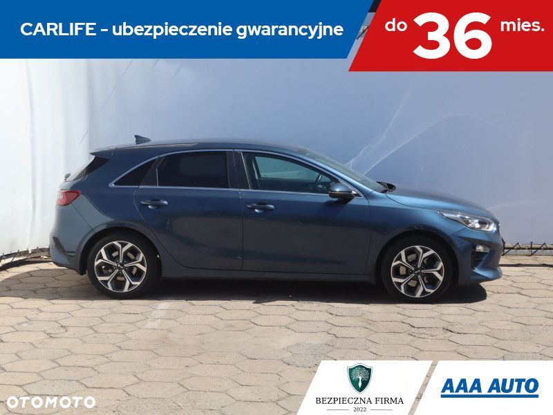 Kia Ceed - 8