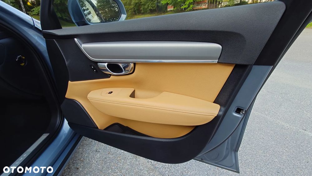 Volvo S90 - 12
