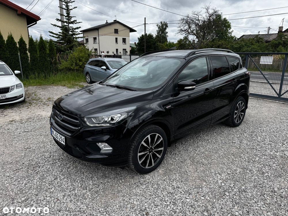 Ford Kuga 1.5 EcoBoost 2x4 ST-Line - 14