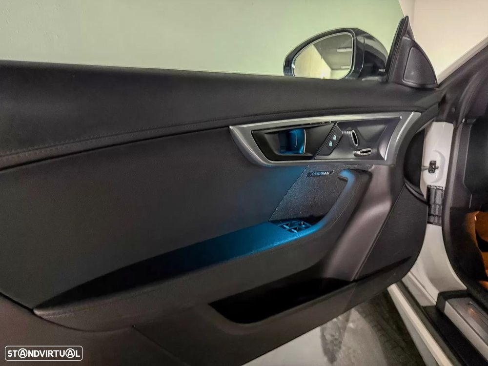 Jaguar F-Type P300 Aut. R-Dynamic Black - 27