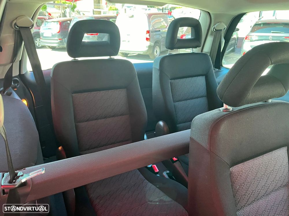 SEAT Alhambra 1.9 TDI Sport - 16
