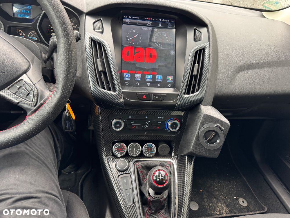Ford Focus 1.0 EcoBoost Titanium - 13