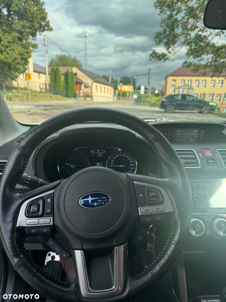 Subaru Forester 2.0 i Exclusive (EyeSight) Lineartronic - 15