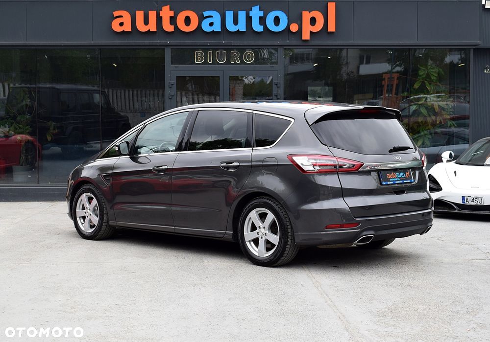 Ford S-Max - 19
