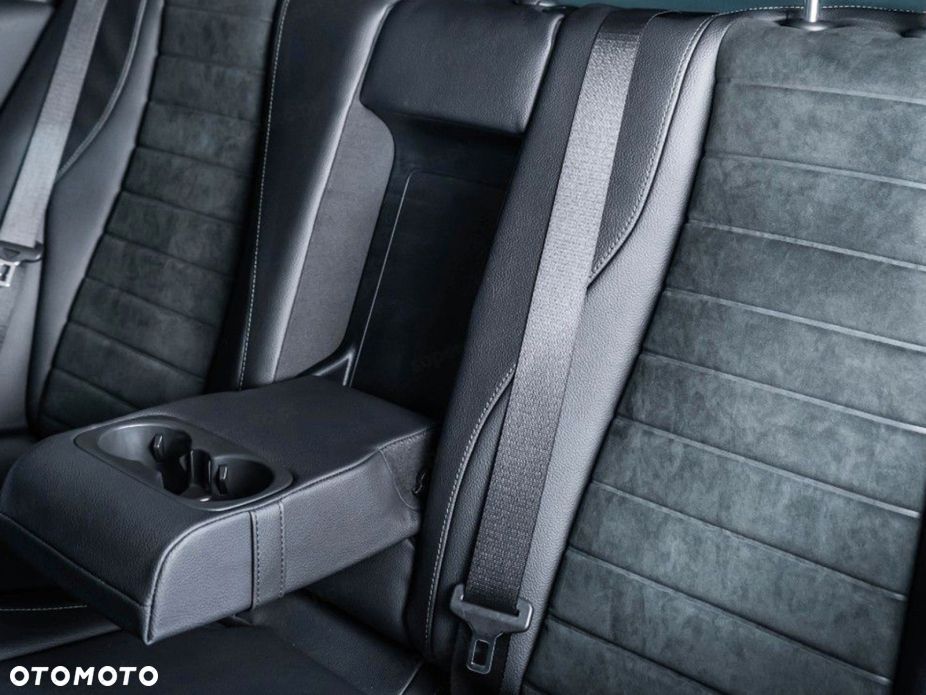 Mercedes-Benz GLE 300 d mHEV 4-Matic AMG Line - 17