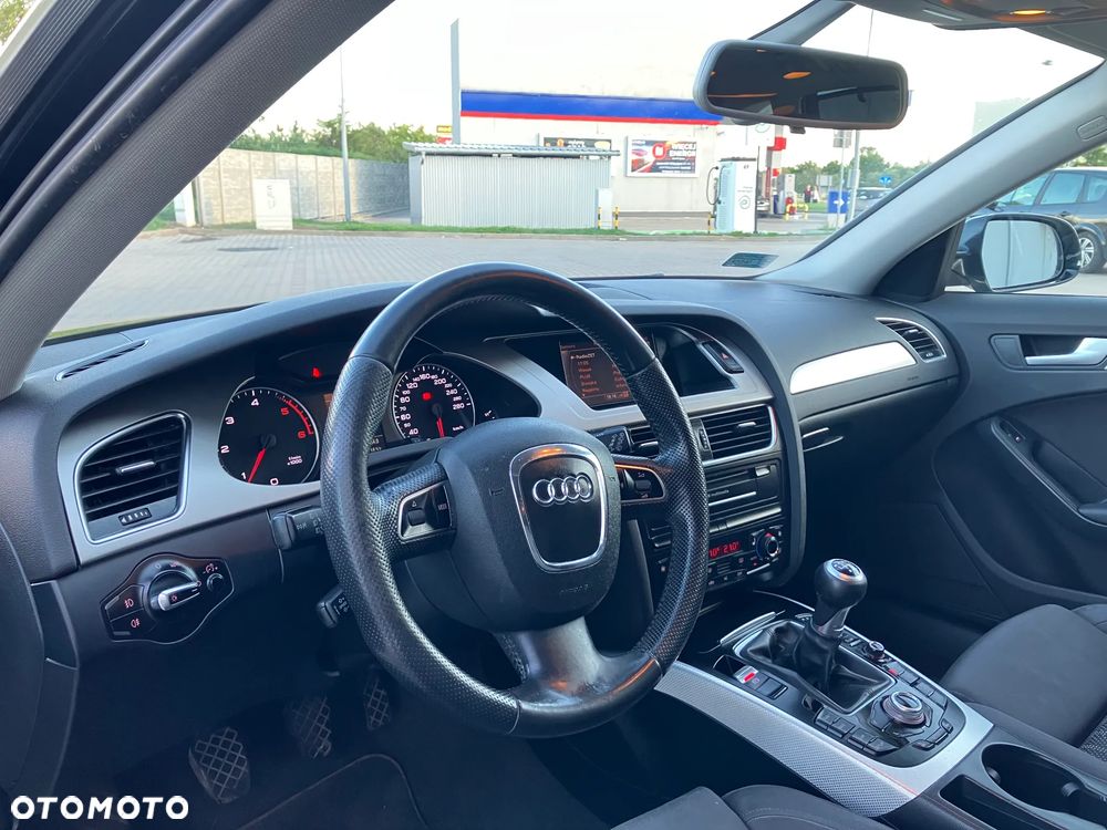 Audi A4 Avant 2.0 TDI - 12