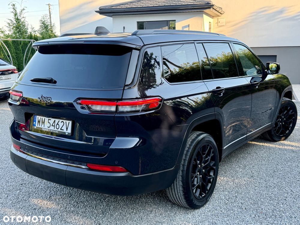Jeep Grand Cherokee - 11