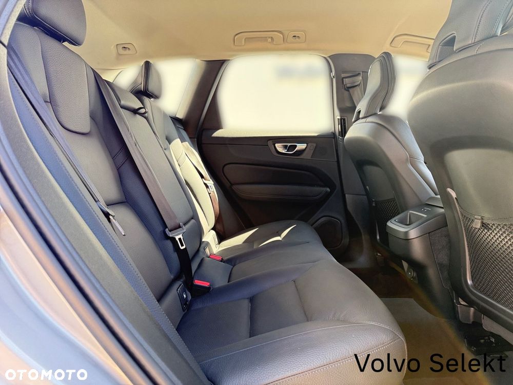 Volvo XC 60 - 29